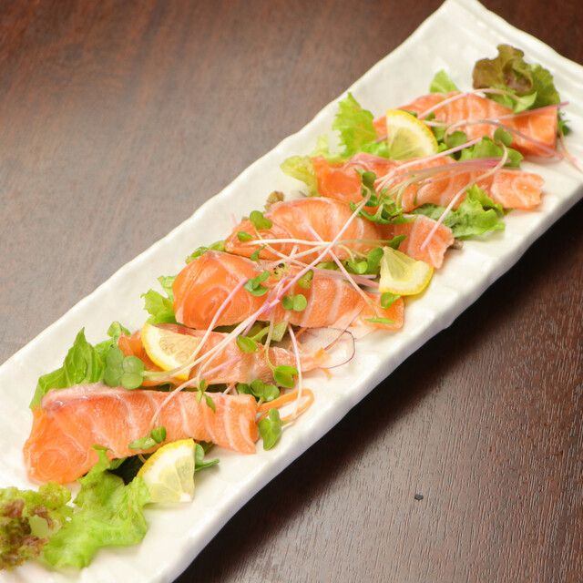 サーモンのカルパッチョ