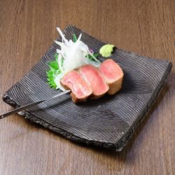 〈牛串〉厚切りトロ牛タン(タレ・塩)　各