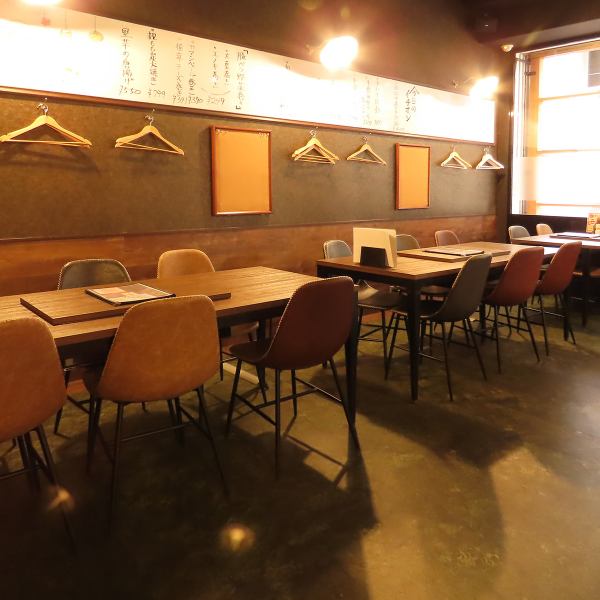 テーブル席は隣のお席との連結も可能！人数に合わせてご利用可能です♪お気軽にお問合せください♪