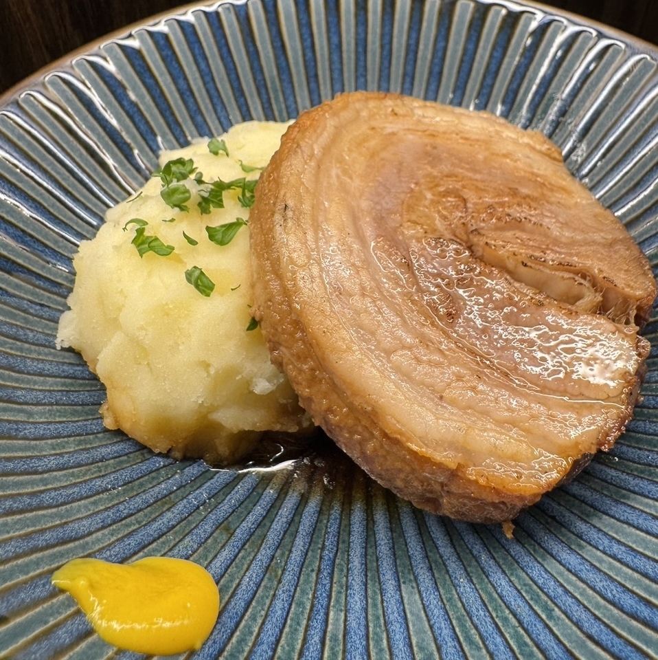 自分へのご褒美に。心和む和の器で、特別なディナータイムを。