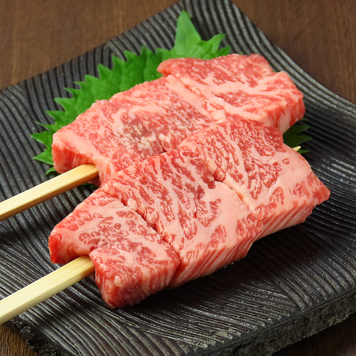 高松には開拓すべき夜がある。極上の串焼きで記念日ディナーを。
