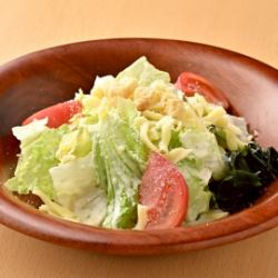 チーズたっぷりシーザーサラダ