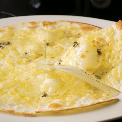 blue cheese pizza