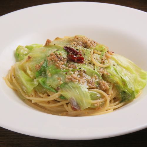 Anchovy and lettuce peperoncino