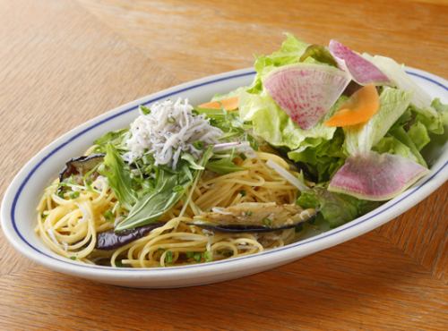 じゃこと揚げ茄子和風パスタ