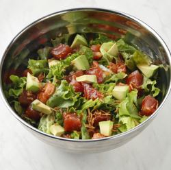 Tuna and avocado salad