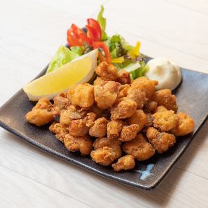 Deep-fried chicken cartilage