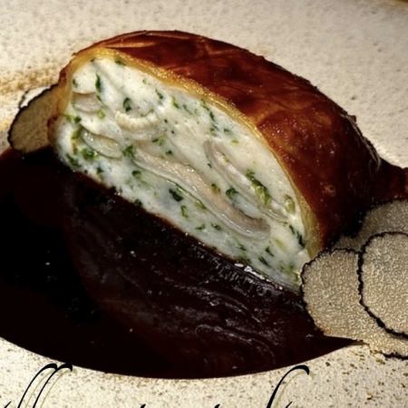 国産　活〆うなぎとトリュフのパイ包み焼　