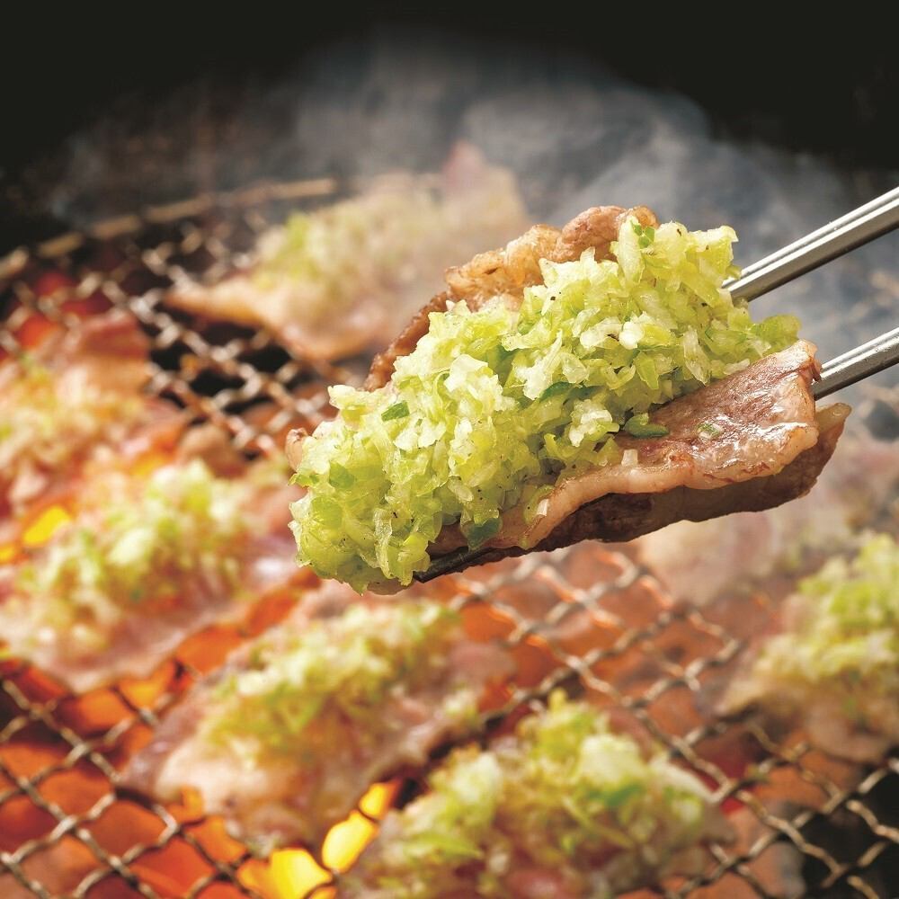 When it comes to yakiniku, Gyukaku is the place to go! We have everything from standard cuts to rare cuts!