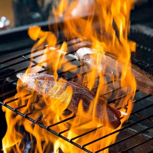 草烤鲣鱼的香气和鲣鱼的原味非常特别！