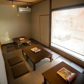 There is a tatami room seat that is safe even with children ♪