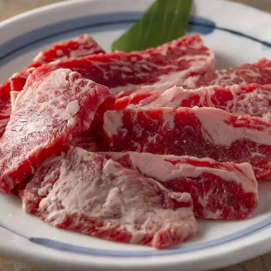 自慢の焼肉を心ゆくまで楽しめる、オーダーバイキングが人気！