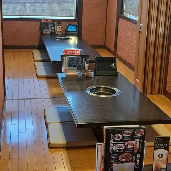 お座敷席＆駐車場完備！ご家族でゆったり焼肉を楽しめるお店。