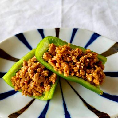 生ピーマンの肉詰め（2個）