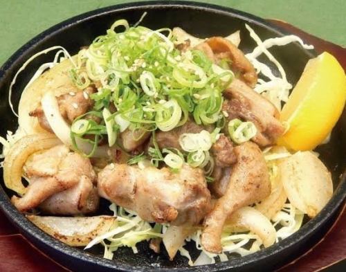 鶏ハラミ鉄板焼き