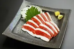 熊本名物馬刺し　ふたえご