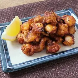 タコのからあげ