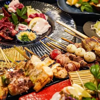 [Enjoy horse sashimi◎] 9 dishes including sashimi platter and horse sashimi platter for 7000 yen (tax included), with all-you-can-drink!