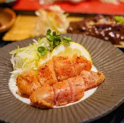 Mentaiko (spicy cod roe) grilled over straw