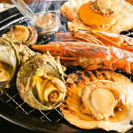 【2小时无限畅饮套餐】尽情享用本店引以为豪的肉类、蔬菜、海鲜!空手尽享乐趣的啤酒花园套餐 8,000 日元