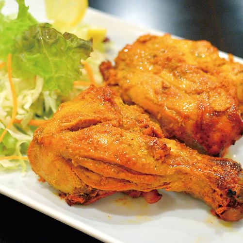 Take out is also OK! The secret spices of "Tandori Chicken" are sure to get you hooked!
