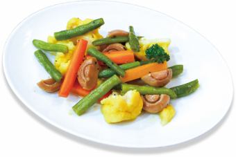 Sauteed seasonal vegetables / sautéed spinach
