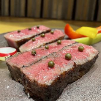 Charcoal-grilled aged beef steak