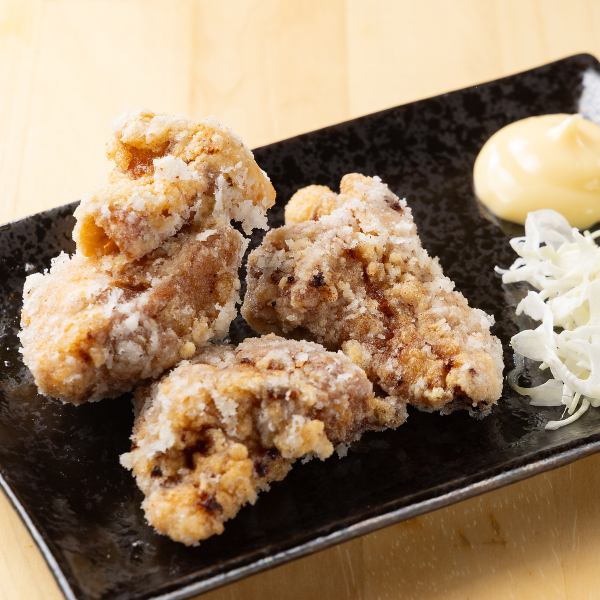 【塚本名物】サクサク＆ジューシーなさんきゅう唐揚げ549円(税込)