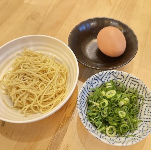 【鍋トッピング】ラーメンセット(ラーメン・生卵・ねぎ)
