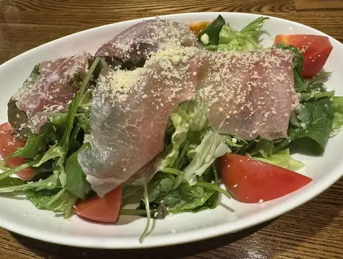 生ハムサラダ
