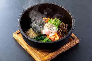 石焼ビビンバ