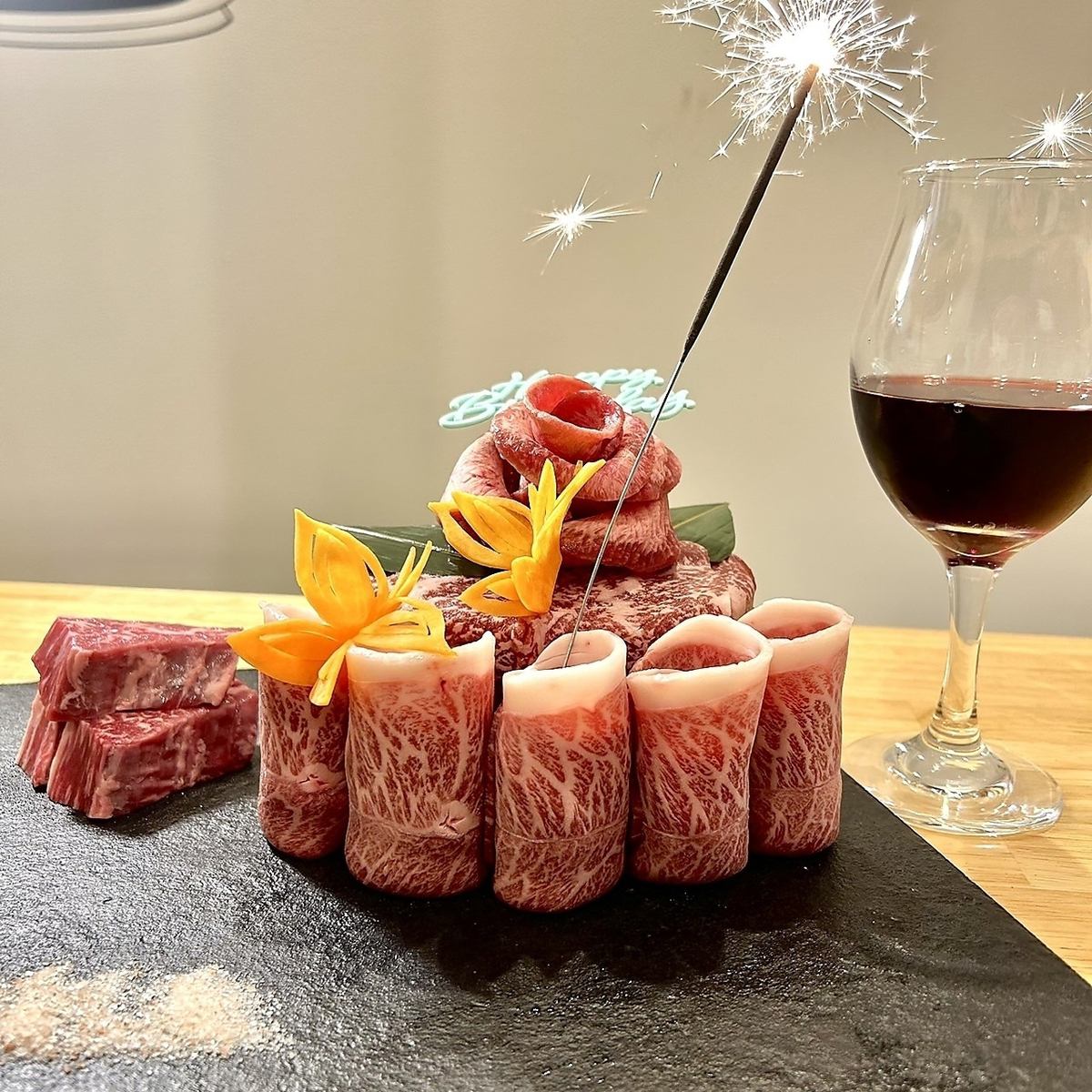 肉ケーキを誕生日や記念日で豪勢にお得にご利用ください♪