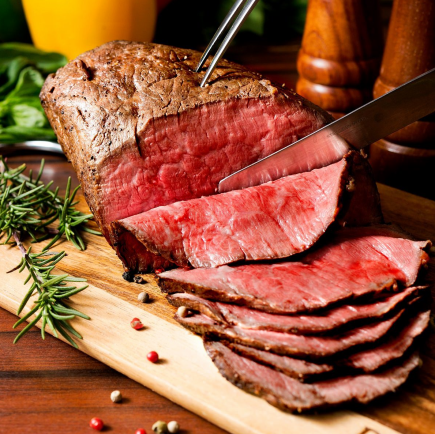 【团体折扣券◎】尽享Bagna Cauda和烤肉拼盘！8道菜品+2小时无限畅饮仅需4,000日元！