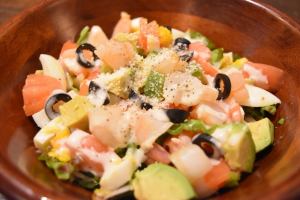 Shrimp and avocado chopped salad