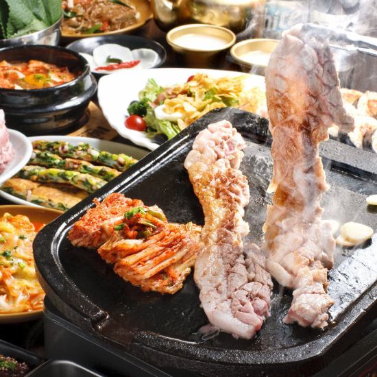 [优秀的韩国餐厅]认证★可以吃和喝的所有东西，如Samgyeopsal，Takkanmari 2580日元