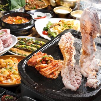美味肉品和40種正宗韓國料理的「四張90分鐘套餐」5,178日圓～4,699日圓