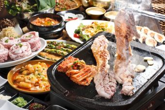 美味肉和40种正宗韩国料理的“四张90分钟套餐”5,178日元～4,699日元