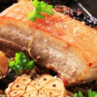 午餐自助餐日本豬肉品牌五花肉套餐