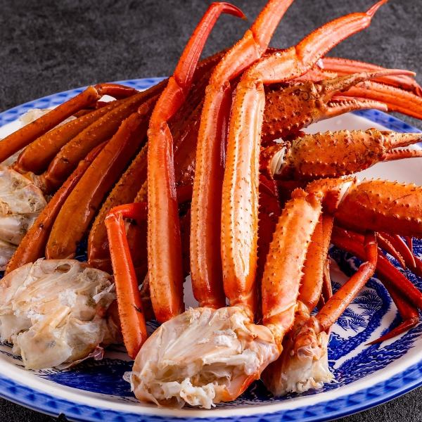 鮮度抜群！名物の本ズワイガニ・タラバガニをご堪能あれ！