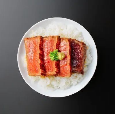 マグロすき焼き丼