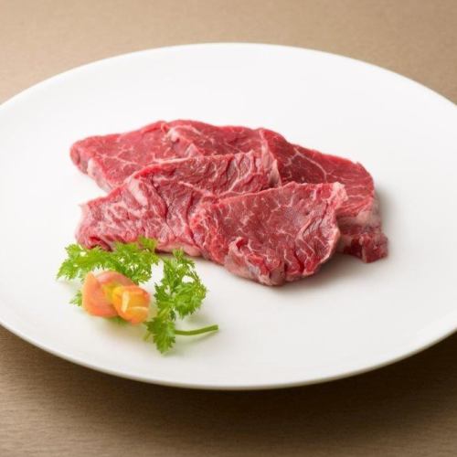 Thick-sliced top skirt steak