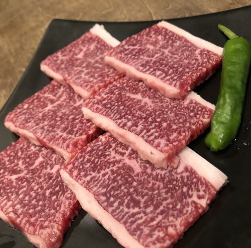 [A5 rank Wagyu beef at a reasonable price!] Wagyu short ribs 1100 yen