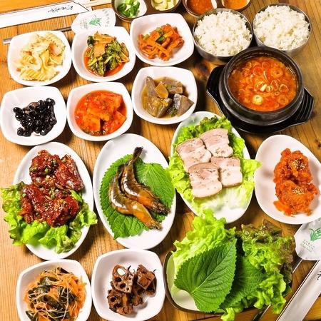 本場韓国料理の目白押し♪【韓国本場韓定食】15品1480円