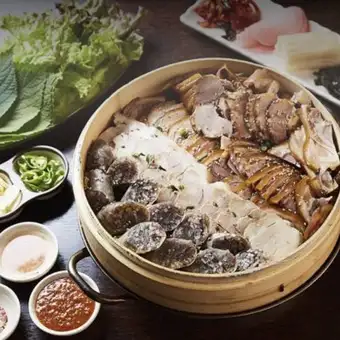 ☆推薦用於迎新和告別派對☆ 茶館食堂金牌套餐，包含2小時無限暢飲