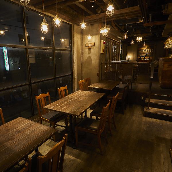 【宴会にも◎】金山駅から徒歩3分の好立地で、集合・解散にも便利です。少人数からでもご利用いただける個室席を多数有の当店はお得な飲み放題付コース4,000円~ご用意しております。個室席は最大40名様まで可能なので、大人数の宴会や会社の接待にもぴったりです。パーティーや結婚式の二次会・合コンにもおすすめです。