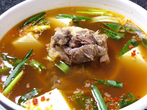 酱油盐烤肉串(Gumtang gukbap)