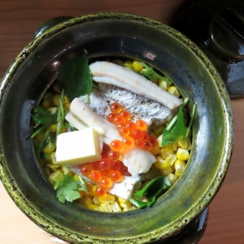 Pacific saury, mushrooms, salmon roe