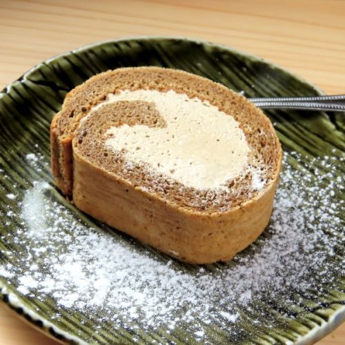 Hojicha Roll Cake