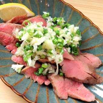 [2] Assorted 6-piece sashimi platter/charcoal-grilled beef tongue/saury fish rice in clay pot, etc. [10 dishes in total + 120 minutes all-you-can-drink] 5,000 yen (tax included)