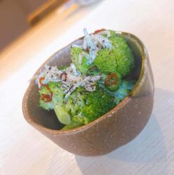 ブロッコリーのしらす和え